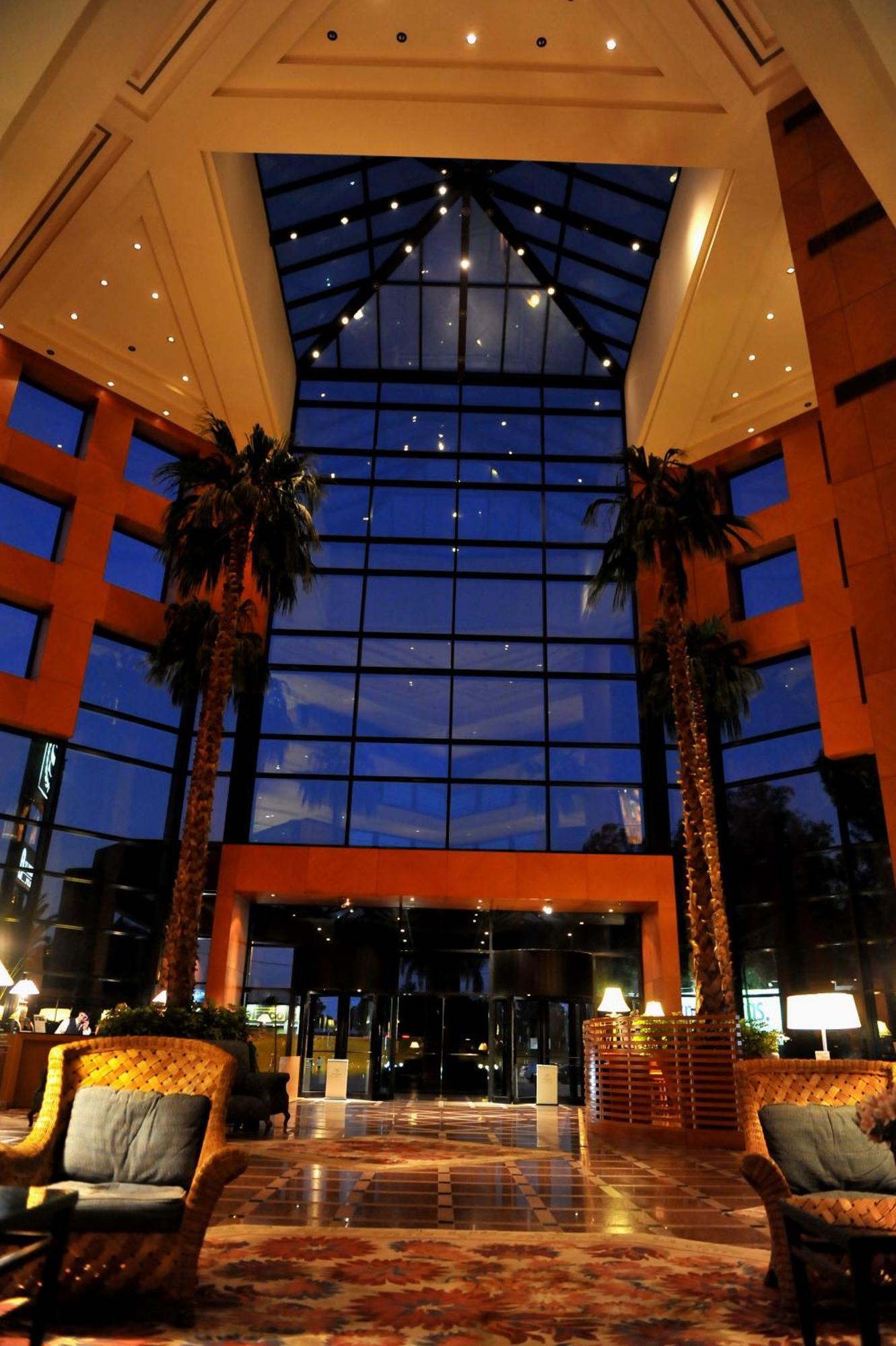 Sheraton Pilar Hotel & Convention Center Extérieur photo